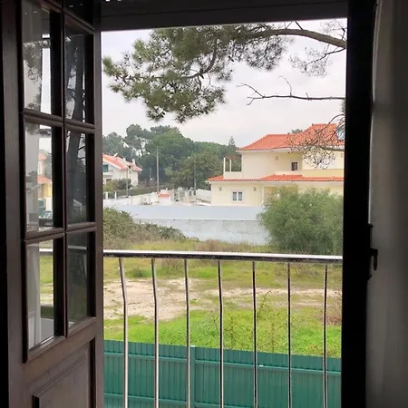Caparica Pool Beach House Ferienhaus