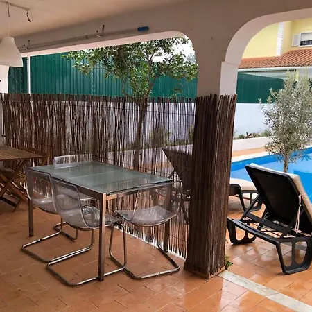 Semesterbostad Caparica Pool Beach House Charneca (Setubal)